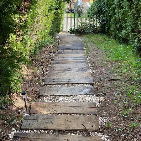 Lépcsősház *