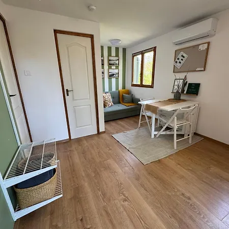 Tatil Evi Lepcsoshaz Nagymaros
